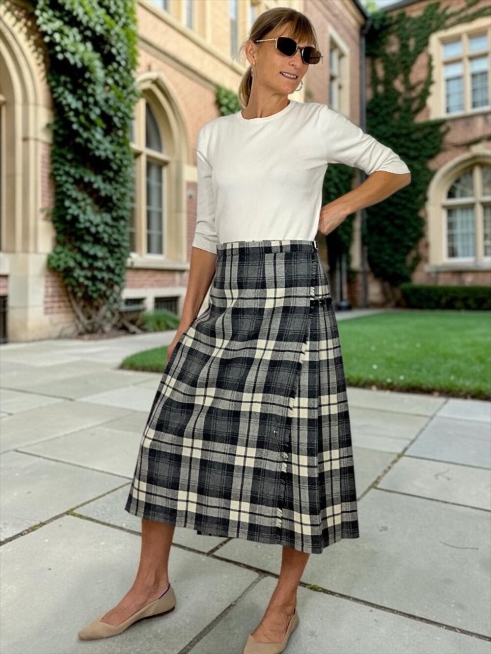 Westaway & Westaway Vintage Wool Plaid Midi Kilt Wrap Skirt 28 US/6 Gray Tartan